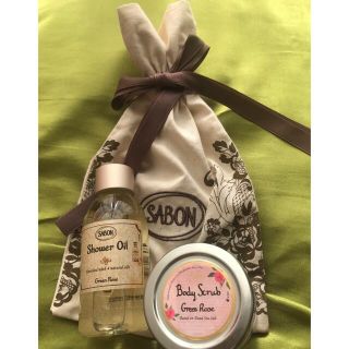 サボン(SABON)のSABON グリーンローズシャワーオイル&ボディスクラブ(バスグッズ)