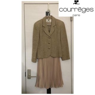 クレージュ(Courreges)の〈美品〉クレージュ♡プリーツスカートのスーツ(スーツ)