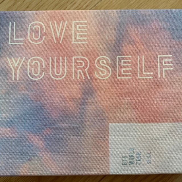 BTS Love yourself DVD キムソクジントレカ付属