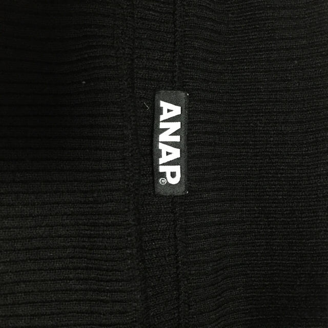 ANAP(アナップ)のセール used アナップ ANAP ニット オフショルリブニットトップス 黒 レディースのトップス(ニット/セーター)の商品写真