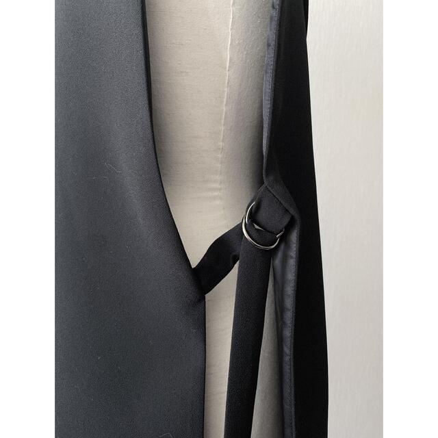 ZARA(ザラ)のスリットベスト　black レディースのジャケット/アウター(テーラードジャケット)の商品写真