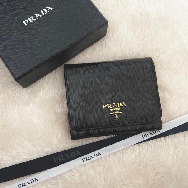 美品 PRADA プラダ 3つ折り財布レディース