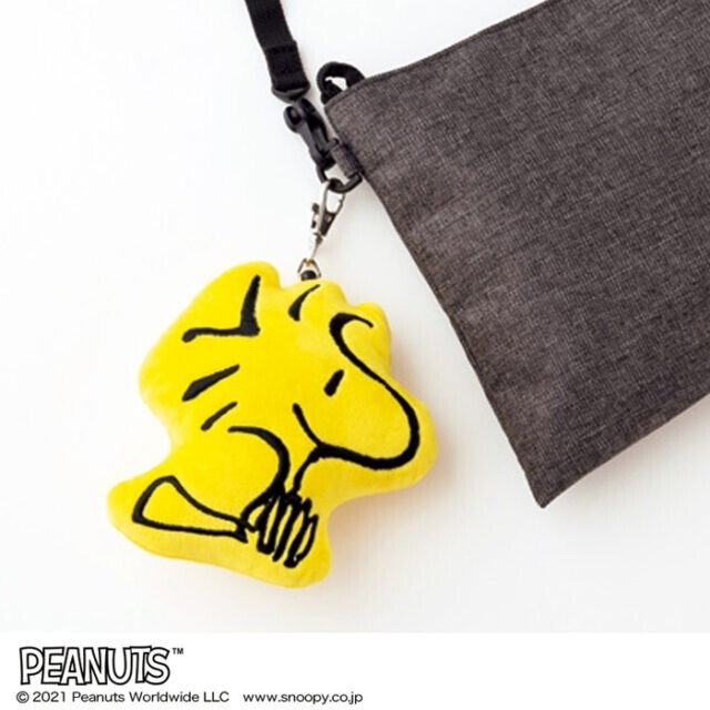 PEANUTS(ピーナッツ)のmini + InRed 付録 スヌーピー＆ウッドストック エンタメ/ホビーの雑誌(ファッション)の商品写真