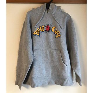 アベイシングエイプ(A BATHING APE)の【中古品】A BATHING APE パーカー　グレー(パーカー)