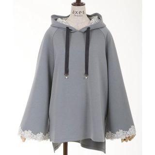 アクシーズファム(axes femme)の新品　レターパックプラス送料込　アクシーズファム　レース付　ポンチョ風　フード(チュニック)