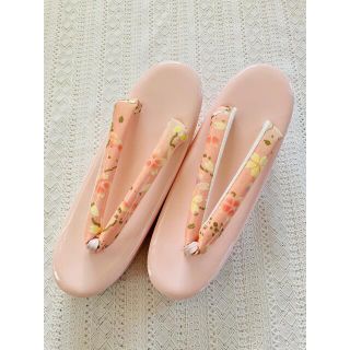 草履　高ヒール【新品】ピンク　桜(下駄/草履)