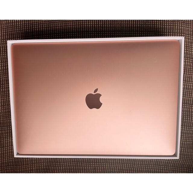 MacBook Air2020（ゴールド）