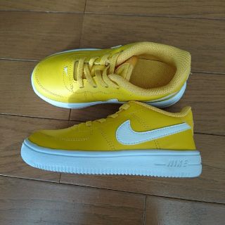 ナイキ(NIKE)のナイキ NIKE キッズスニーカー 15㎝ イエロー(スニーカー)