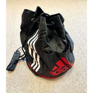 アディダス(adidas)の美品★男の子用／アディダス★筒型プールバッグ ブラック(その他)