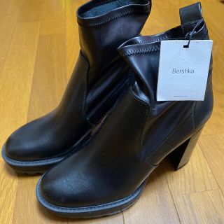 ベルシュカ(Bershka)の新品　ショートブーツ(ブーツ)