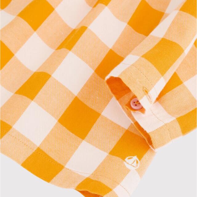 PETIT BATEAU(プチバトー)の新品未使用  プチバトー  チェック  長袖  ブラウス  36m キッズ/ベビー/マタニティのキッズ服女の子用(90cm~)(Tシャツ/カットソー)の商品写真
