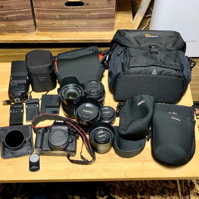 【お買得】 Canon カメラ セット売り canon8000d - デジタル一眼