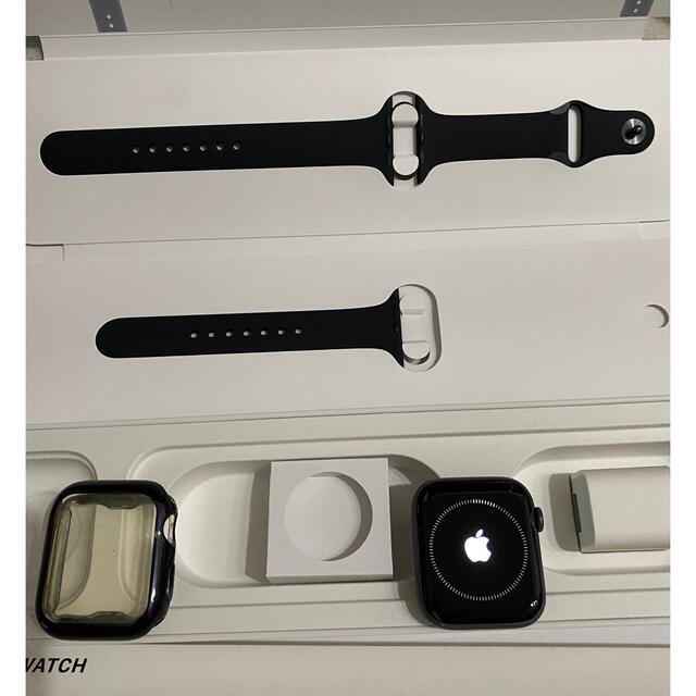 Apple Watch(アップルウォッチ)のApple Watch Series 4  44mm グレイアルミ ブラックスポ スマホ/家電/カメラのスマートフォン/携帯電話(その他)の商品写真