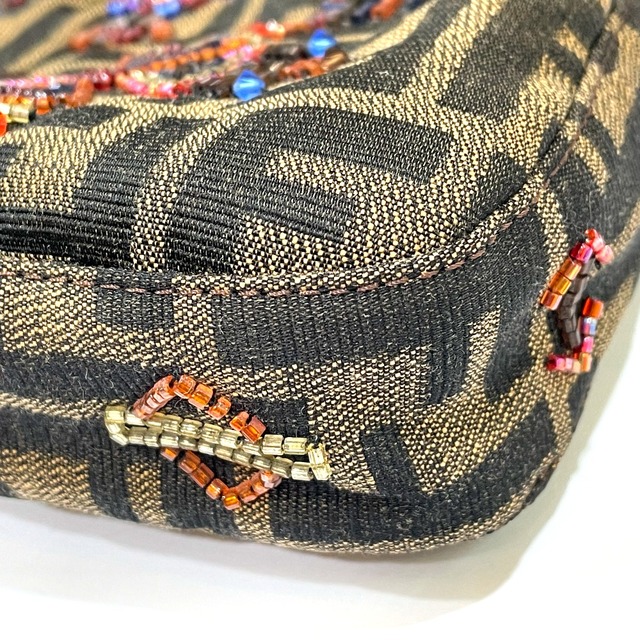 フェンディ FENDI マンマバケット 26424 FF ズッカ ビーズ刺繍 フェンディ FENDI マンマバケット 26424 FF ズッカ ビーズ刺繍