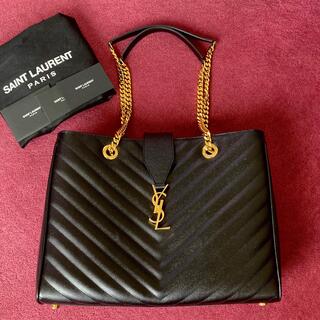 サンローラン(Saint Laurent)の新品同様　美品　サンローラン　モノグラムサッチェル　チェーン　ブラック　黒　財布(トートバッグ)