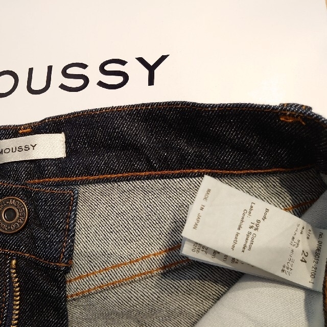 moussy(マウジー)の未使用MOUSSYマウジーmvsSKINNYスキニーワンウォッシュデニム24 レディースのパンツ(デニム/ジーンズ)の商品写真