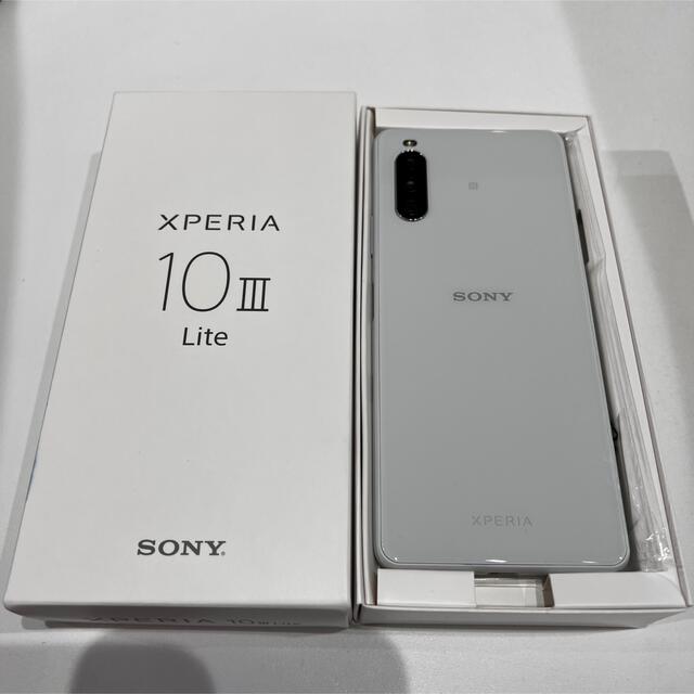 Xperia(エクスペリア)の【値下げしましたほぼ新品】Xperia10Ⅲ Lite ホワイト スマホ/家電/カメラのスマートフォン/携帯電話(スマートフォン本体)の商品写真