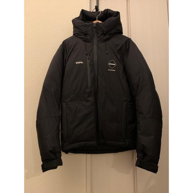 F.C.R.B.(エフシーアールビー)の20AW/TOUR DOWN PARKA/BLK/FCRB-202038 メンズのジャケット/アウター(ダウンジャケット)の商品写真