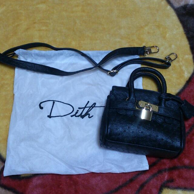 Dith(ディス)のDithショルダーバック☆送料込み レディースのバッグ(ショルダーバッグ)の商品写真