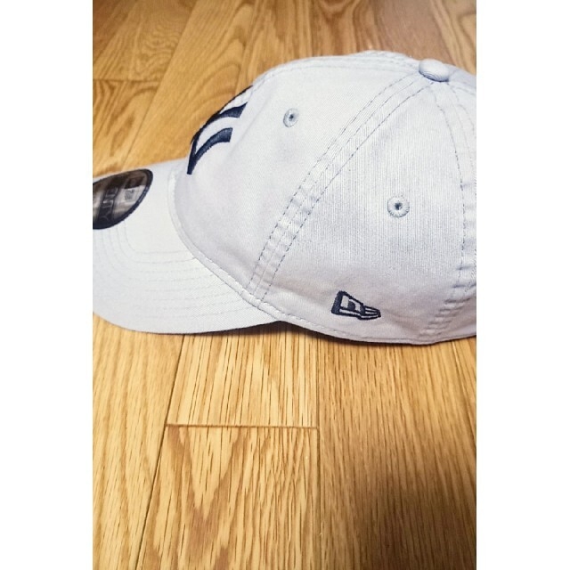 NEW ERA(ニューエラー)のNEW ERA CAP 9TWENTY ユニセックスグレーと黒CAP メンズの帽子(キャップ)の商品写真