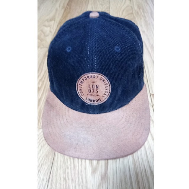 NEW ERA(ニューエラー)のNEW ERA CAP 9TWENTY ユニセックスグレーと黒CAP メンズの帽子(キャップ)の商品写真