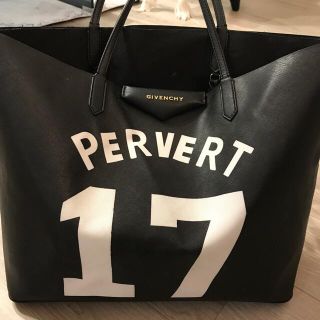 ジバンシィ(GIVENCHY)のGIVENCHYジバンシー♡トートバッグ(トートバッグ)