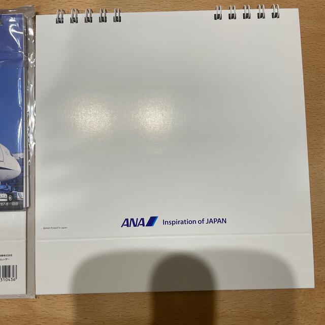 ANA(全日本空輸)(エーエヌエー(ゼンニッポンクウユ))のANA 2022年 カレンダー 2冊 インテリア/住まい/日用品の文房具(カレンダー/スケジュール)の商品写真