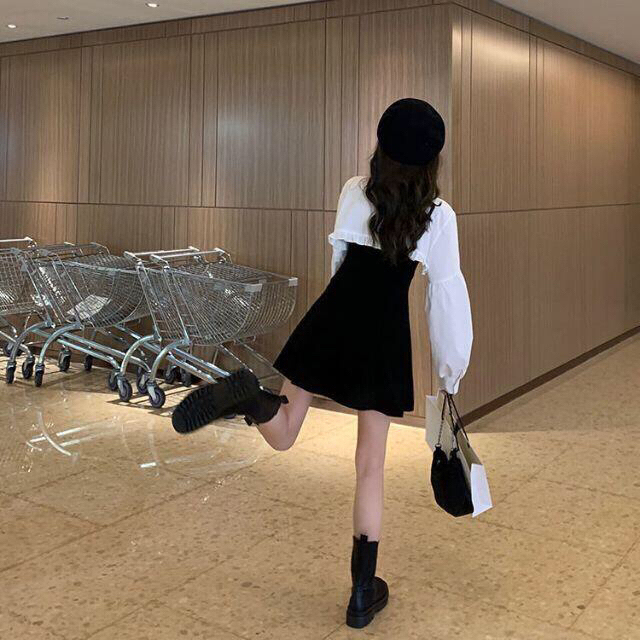 韓国デザイン ショート丈 ブラウス ミニワンピース セット セクシー パフ袖