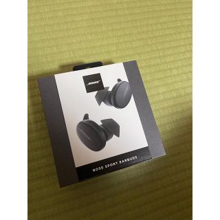 ボーズ(BOSE)のbose sport earbuds(ヘッドフォン/イヤフォン)