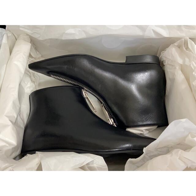 Stella McCartney(ステラマッカートニー)の新品⭐️完売品⭐️ステラマッカートニー ジップショートブーツ レディースの靴/シューズ(ブーツ)の商品写真