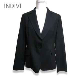 インディヴィ(INDIVI)の【新品】インディヴィ INDIVI テーラードジャケット ブラック ストライプ(テーラードジャケット)