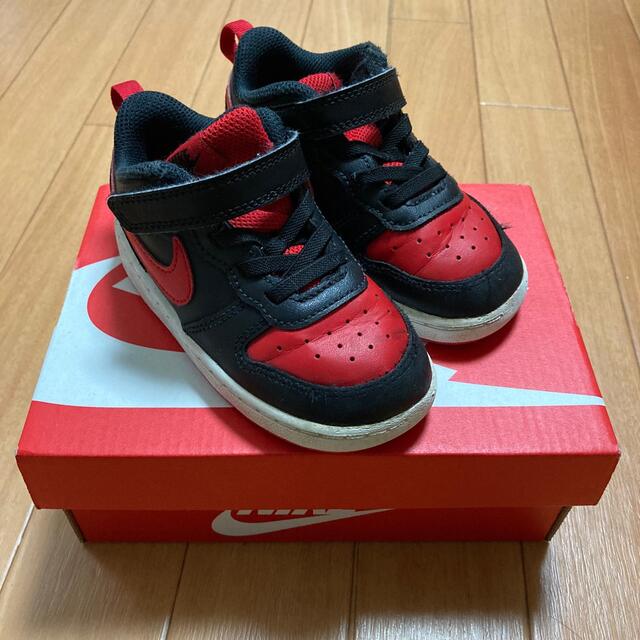 NIKE(ナイキ)のNIKE ナイキ スニーカー キッズ 14cm 赤×黒 キッズ/ベビー/マタニティのベビー靴/シューズ(~14cm)(スニーカー)の商品写真