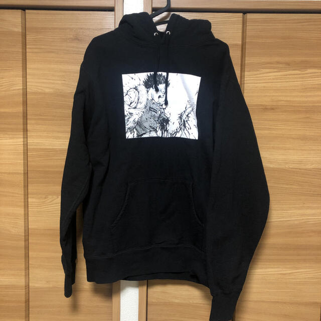 Supreme akira パーカートップス