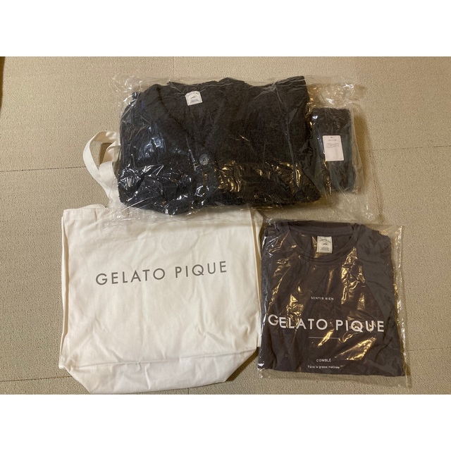 GELATO PIQUE HAPPY BAG 2022<B>  冬用上下