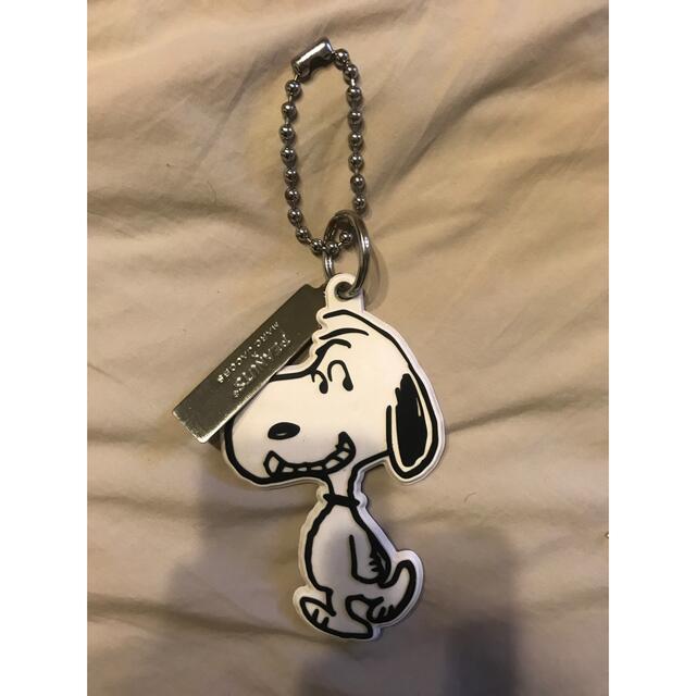 MARC JACOBS(マークジェイコブス)のPEANUTS×MARK JACOBS    スヌーピー   キーホルダー レディースのファッション小物(キーホルダー)の商品写真