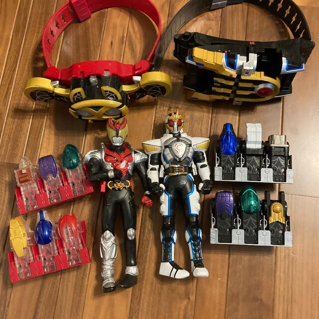 仮面ライダー キバ イクサ 変身ベルト フィギュア セット - 特撮