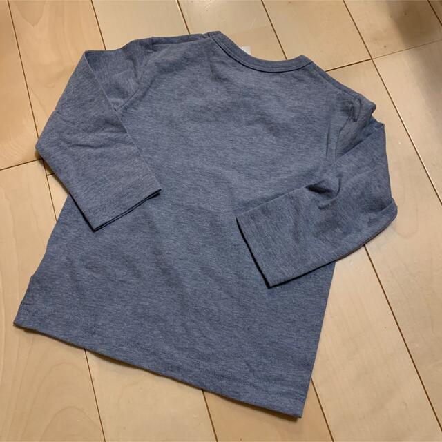 babyGAP(ベビーギャップ)の新品　GAP 長袖トップス　ロンT  90 ミッキー　ディズニー キッズ/ベビー/マタニティのキッズ服男の子用(90cm~)(Tシャツ/カットソー)の商品写真