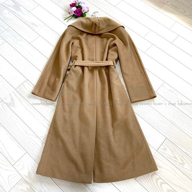 Max Mara(マックスマーラ)のキャメル100 最高峰白タグ  ベルテッドコート 美品✧₊⁎⁺˳✧༚ レディースのジャケット/アウター(ガウンコート)の商品写真