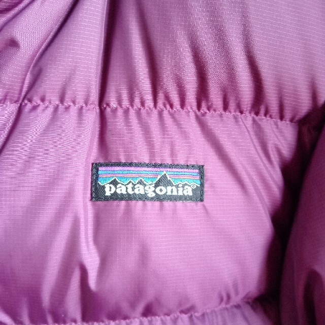 patagonia(パタゴニア)のパタゴニアダウンジャケット Patagonia キッズL12レディースS相当 レディースのジャケット/アウター(ダウンジャケット)の商品写真