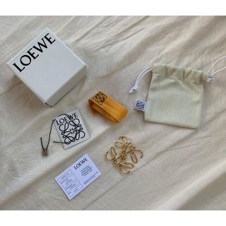 ロエベ(LOEWE)のロエベ　ブローチ　(ブローチ/コサージュ)