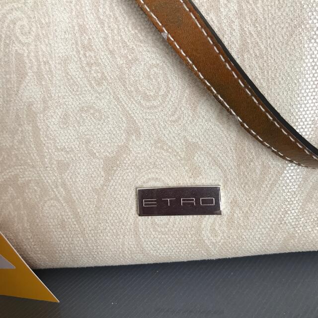 ETRO(エトロ)のエトロ　ペイズリー模様　レザー　ショルダーバッグ　本日限定お値下げ レディースのバッグ(ショルダーバッグ)の商品写真