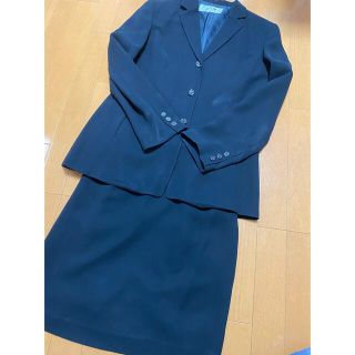 ニジュウサンク(23区)のレディース40Lサイズ黒23区スカートスーツセットセットアップ喪服上品ジャケット(スーツ)