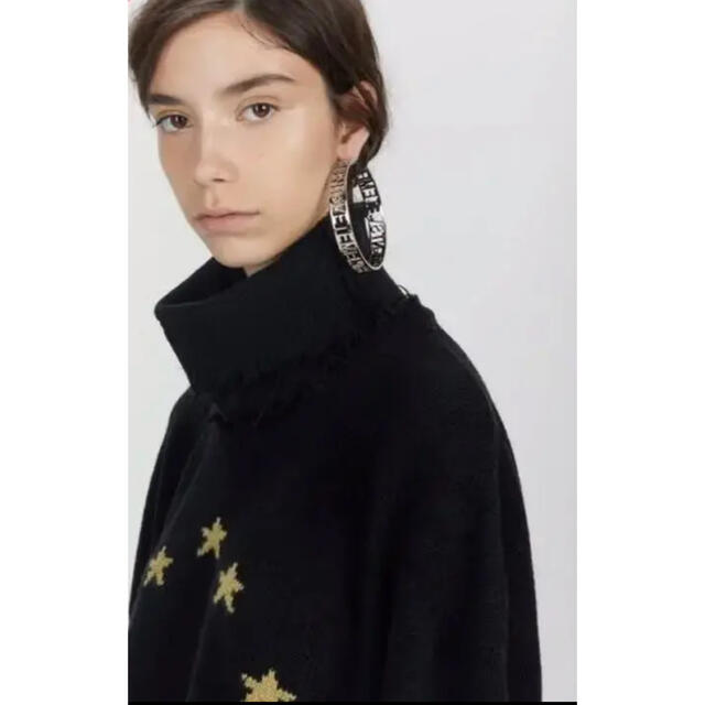 Balenciaga(バレンシアガ)のVETEMENTS ヴェトモン  ロゴ　フープピアス レディースのアクセサリー(ピアス)の商品写真