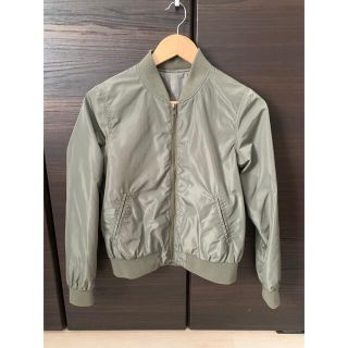 ユナイテッドアローズグリーンレーベルリラクシング(UNITED ARROWS green label relaxing)のナイロンジャケット　カーキ　green label relaxing(ブルゾン)