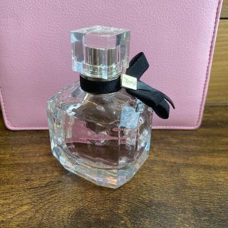 イヴサンローランボーテ(Yves Saint Laurent Beaute)のモン パリ オーデパルファム 50ml(香水(女性用))