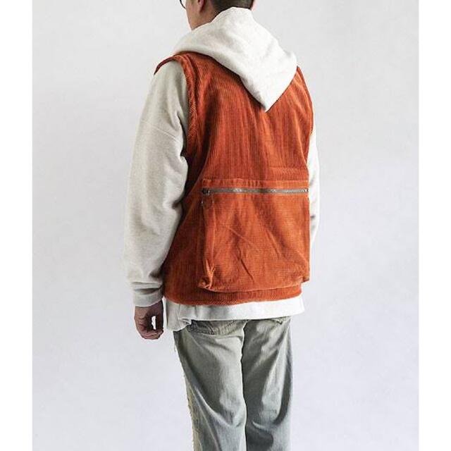 BAL(バル)のVOO GUIDE VEST メンズのトップス(ベスト)の商品写真