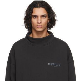 フィアオブゴッド(FEAR OF GOD)のFOG ESSENTIALS プルオーバーモックネック　ブラック(スウェット)