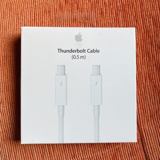 アップル(Apple)のapple thunderboltケーブル     - ホワイト # md862(その他)
