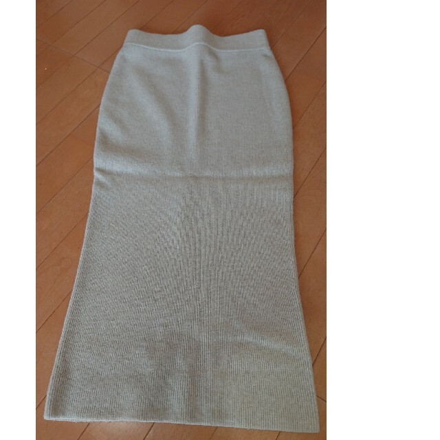 L'Appartement DEUXIEME CLASSE(アパルトモンドゥーズィエムクラス)のDeuxieme ClasseWool knit スカート レディースのスカート(ロングスカート)の商品写真