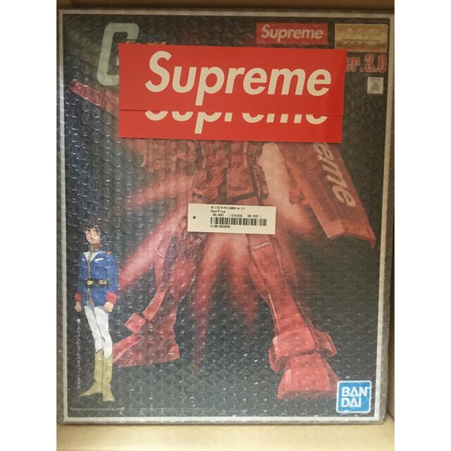 Supreme MG 1/100 RX-78-2 GUNDAM ガンダム ② Supreme MG 1/100 RX-78-2 GUNDAM ガンダム ②